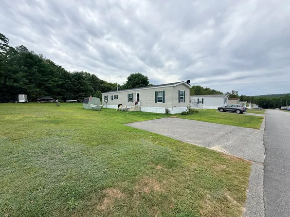 6 Tirrell Avenue, Mechanic Falls, ME 04256
