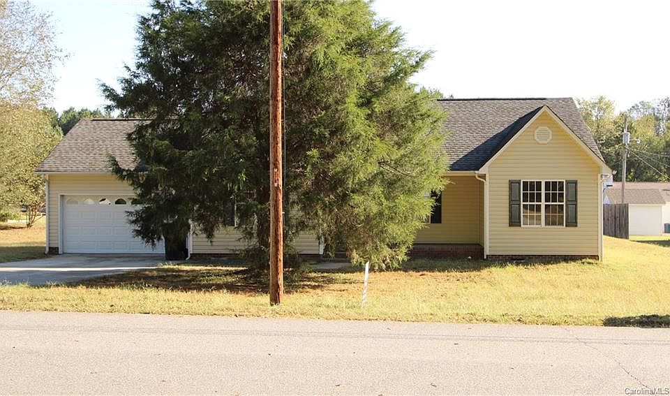 1st image of 278 Honeycutt Dr