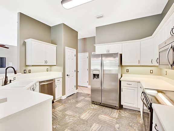 4th image of 6078 Sabal Hammock Cir