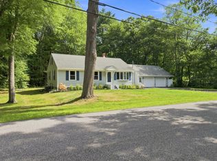 17 Drinkwater Rd, Hampton Falls, NH 03844