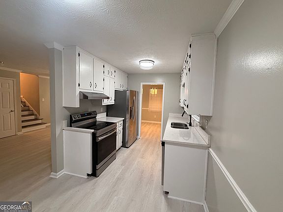 4th image of 4908 Cherokee Way SE