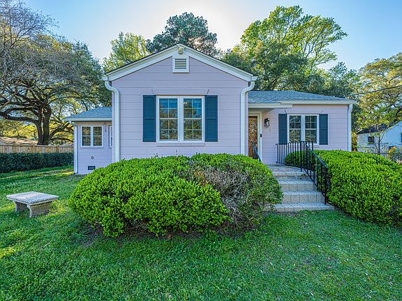 3rd image of 5 Peeks Pike