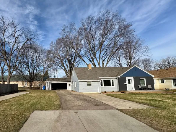 604 7th Ave SW, Pipestone, MN 56164