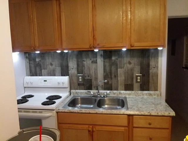 2240 S Patterson Blvd — Photo 4