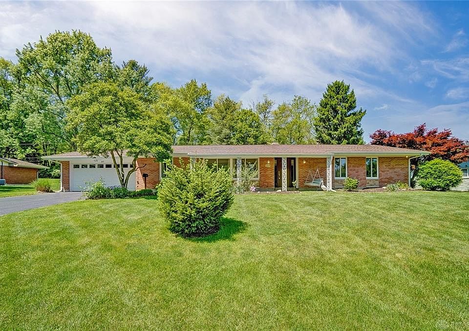 1st image of 2419 Periwinkle Dr