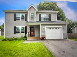 56 Fullerton St, Springfield, MA 01151