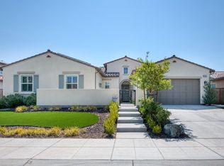 1020 Highland Rd W, Madera, CA 93636