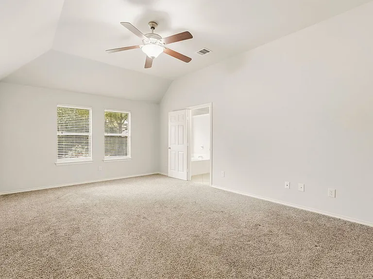 11914 Manasses Springs Ln — Photo 17