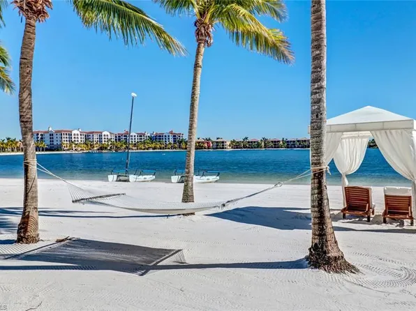 10070 Valiant CT #102, MIROMAR LAKES, FL 33913