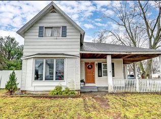 304 E Lincoln St, Ashley, IN 46705
