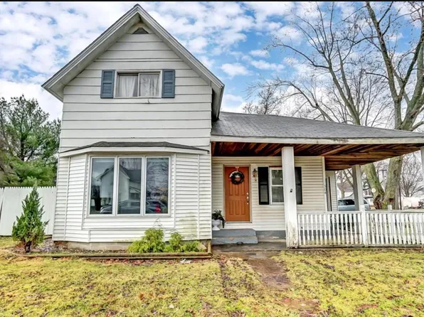 304 E Lincoln St, Ashley, IN 46705