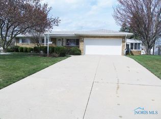 2347 Roseann Dr, Toledo, OH 43611