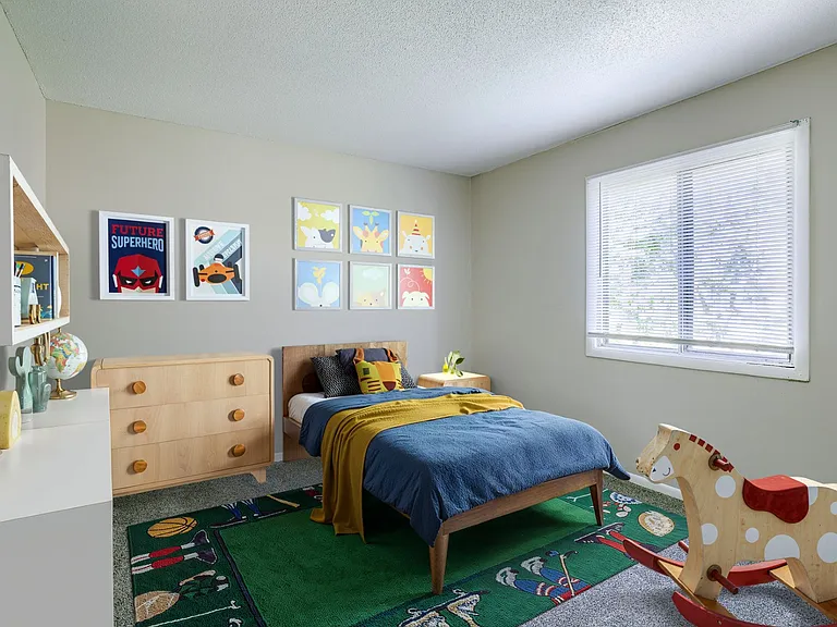 Three Bedroom (Remodel) - 3 Bed / 1.5 Bath - 1,094 Sq.Ft.
