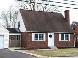 572 N Pickaway St, Circleville, OH 43113