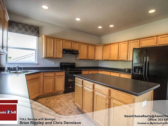 Kitchen with Island