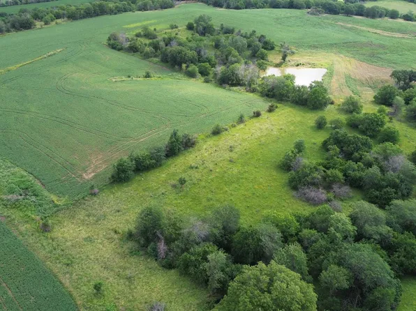 Underwood Dr, Melcher Dallas, IA 50062