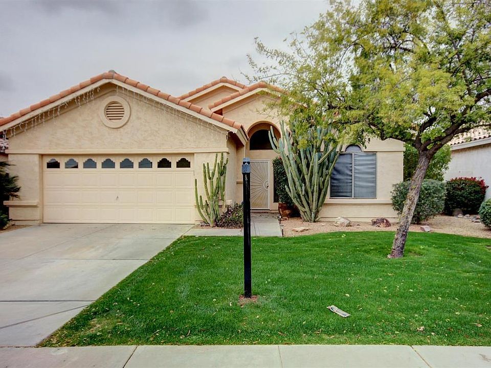 1st image of 3032 N 83rd Pl