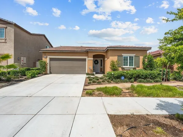 34349 Solstice St, Winchester, CA 92596