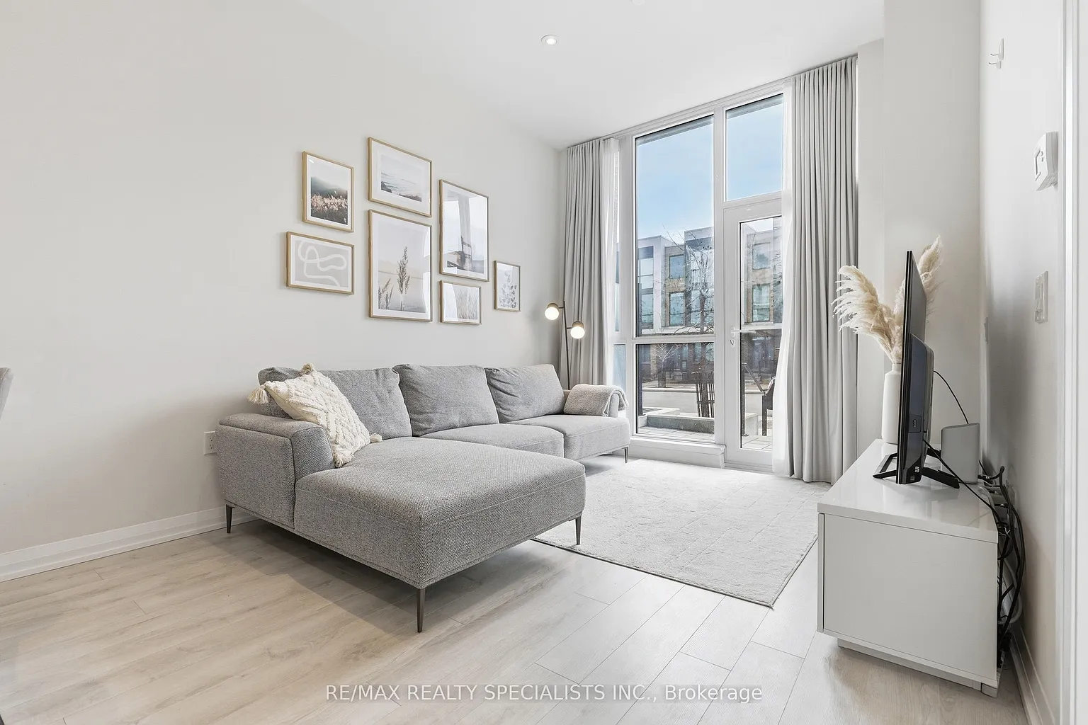 65 Watergarden Dr #A5 photo 1