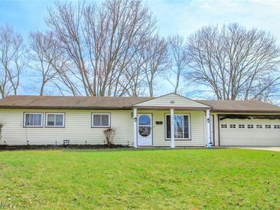 24160 Sherborne Rd, Bedford Heights, OH, 44146