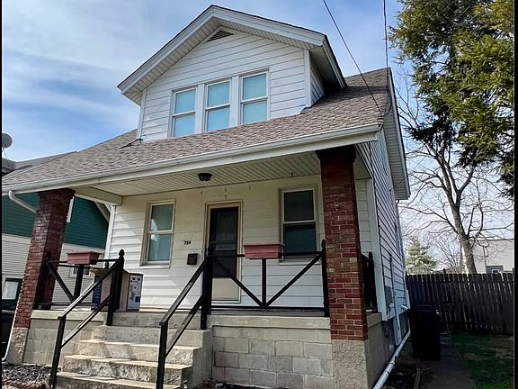 2nd image of 754 Arlington Ave