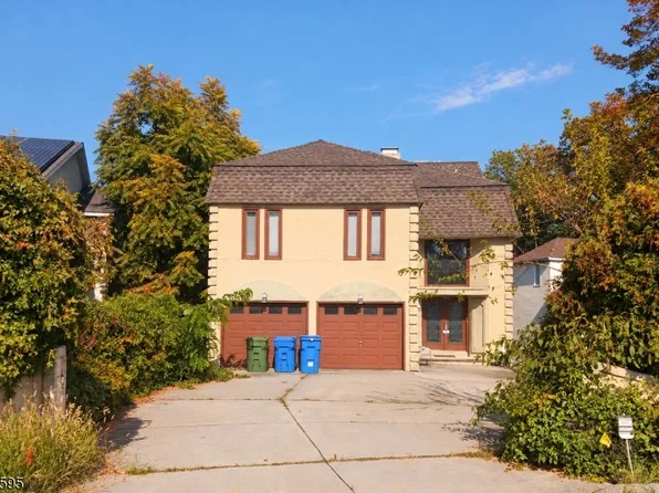 122 Rye Rd, Cherry Hill Twp., NJ 08003