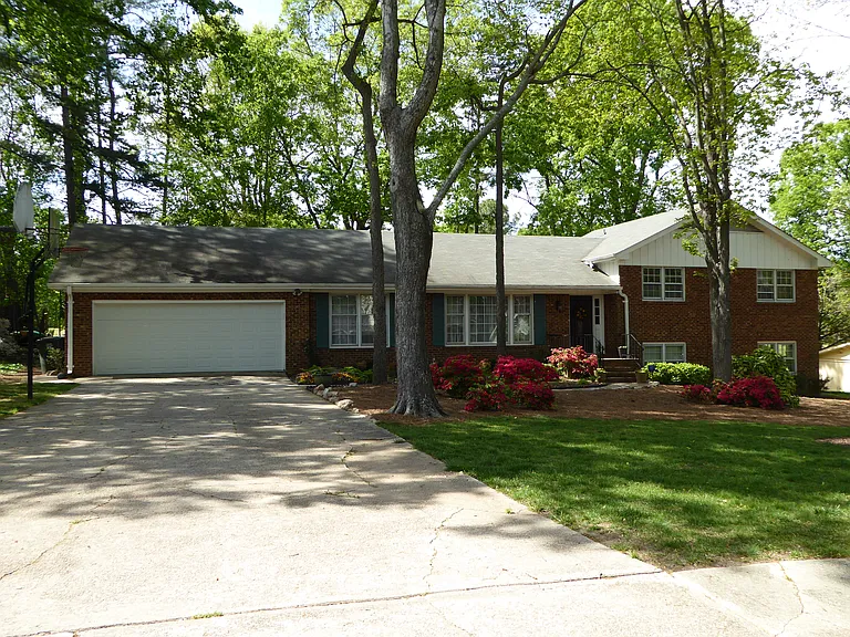 6717 Foxfire Pl — Photo 2