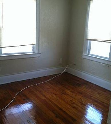 flooring in bedroom