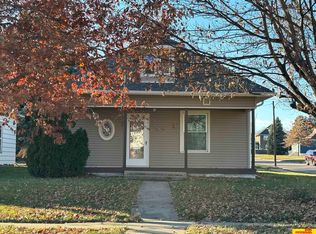 102 S Cedar Ave, Hartington, NE 68739