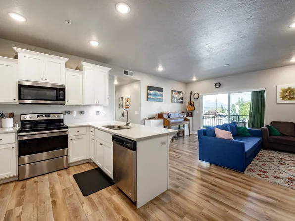 1128 S 820 E Unit 7201, Heber, UT 84032