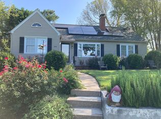 405 5th St, Clarksville, VA 23927