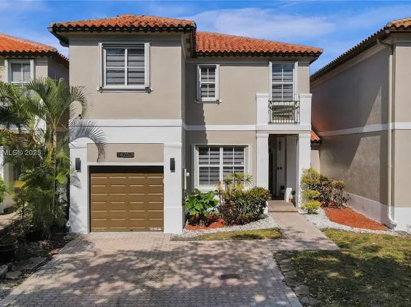 14252 NW 83rd Ct, Miami Lakes, FL 33016
