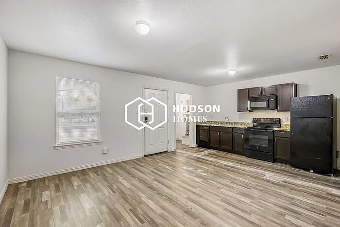 2627 Elsie Faye Heggins St — Photo 4