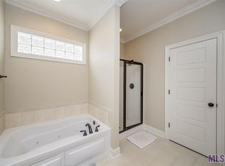 14036 Wetherly Dr, Baton Rouge, LA 70810