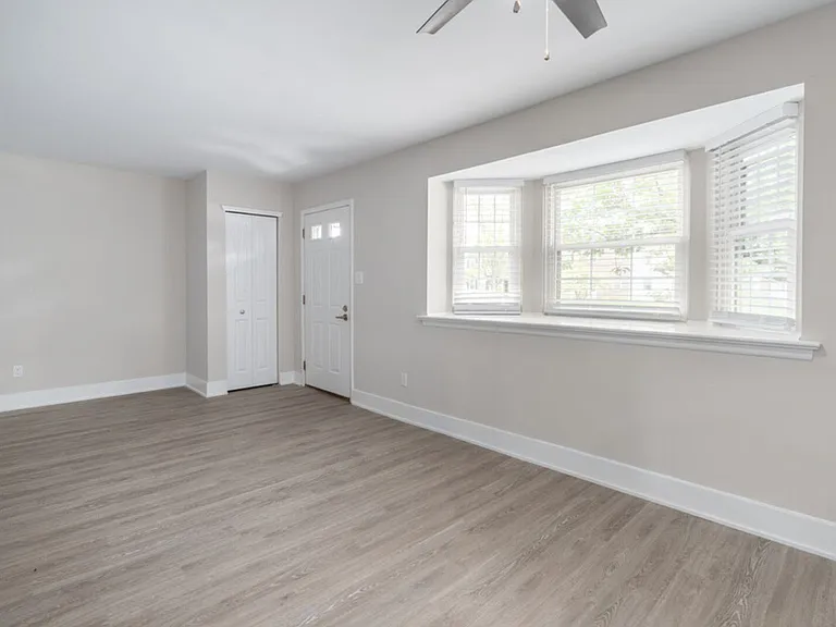 Pottsgrove Townhomes — Photo 15