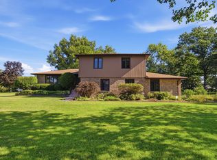 900 Saint Andrews Way, Frankfort, IL 60423