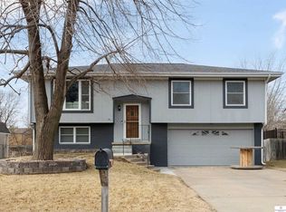 6758 S 154th St, Omaha, NE 68137