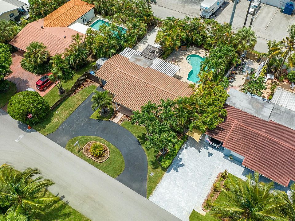 1st image of 4741 NE 13th Avenue