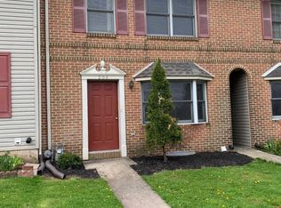 206 Stonecrest Ct, Stevens, PA 17578