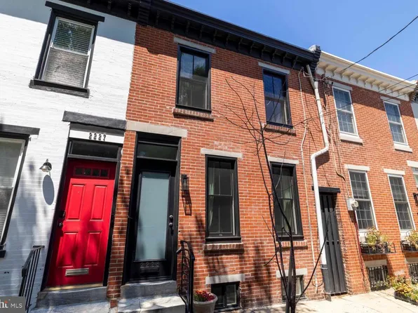 2225 Pemberton St, Philadelphia, PA 19146