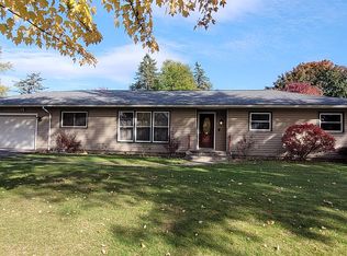 510 Grace Ave, Newark, NY 14513