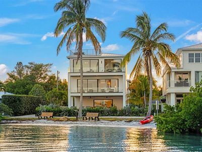 6941 Bayside Dr, Longboat Key, FL, 34228