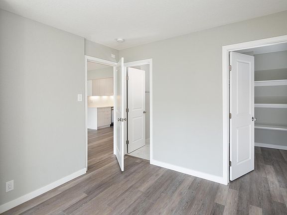 3rd image of 230 Dolores St #101