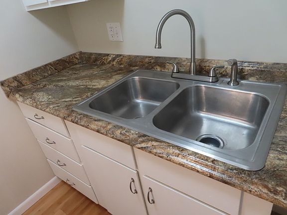 4th image of 1107 W Washington Blvd #16