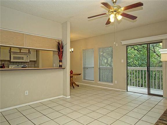 5th image of 3839 Dry Creek Dr Unit 138