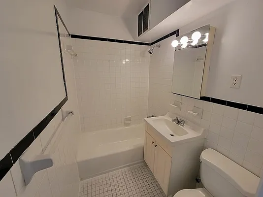 Rented by GPS Realty NYC | media 26