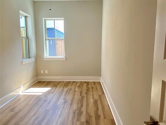 4th image of 259221 Mia Rose Ct