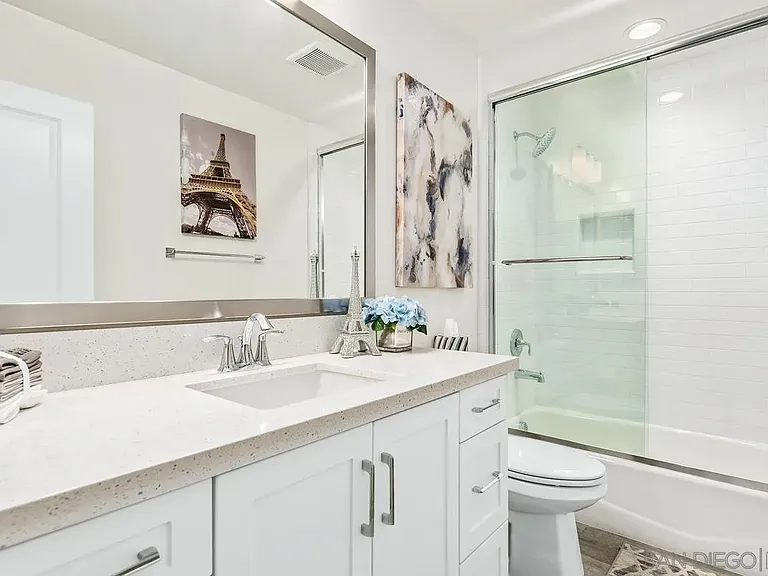 347 Oak Ave — Photo 16