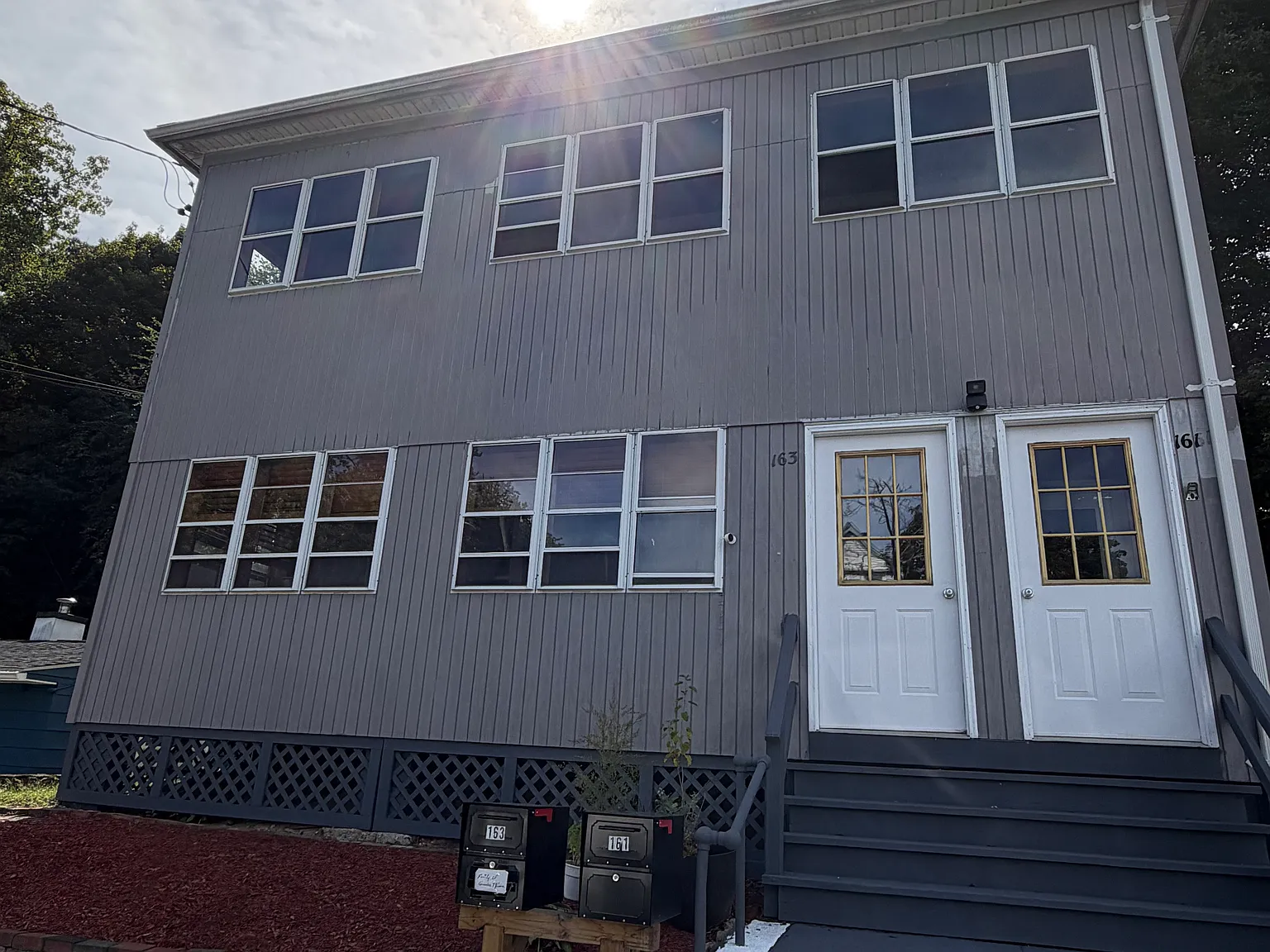2 bed, 1064 sqft, $1,600 — Photo 1