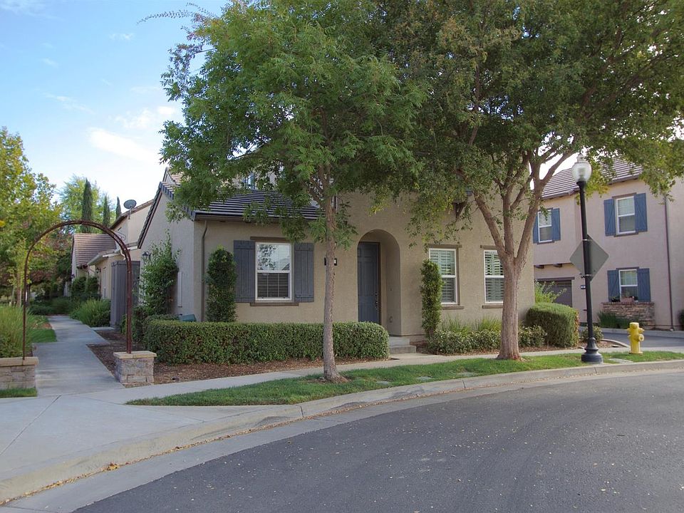 1st image of 99 Talmont Cir #99